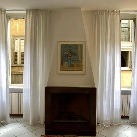 Fontana Di San Giacomo *