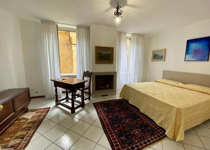 Lejlighed Fontana Di San Giacomo *