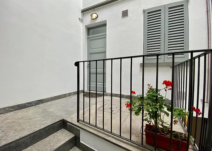 Fontana Di San Giacomo *