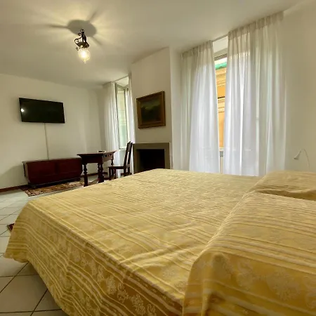 Fontana Di San Giacomo *